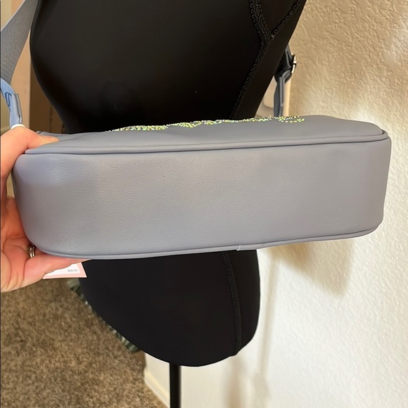 Juicy Couture Blue Crescent Shoulder Bag with Gem Logo💎 - Picture 3 of 10